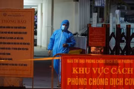 Bệnh viện Phổi Hà Nội phát hiện 9 ca dương tính SARS-CoV-2