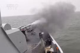 Hải quân Trung Quốc diễn tập bắn đạn thật đối phó Đài Loan, Mỹ