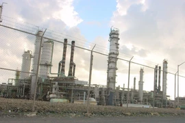 Khảo sát dự báo tăng lượng khí thải CO2 từ các nhà máy lọc dầu