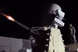 Quân kháng chiến Iraq phóng rockets vào đại sứ quán Mỹ ở Baghdad