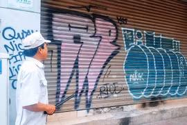 Nghệ thuật vẽ tranh đường phố: Cần loại bỏ nếu thô vụng