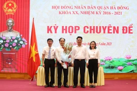 Đồng chí Bùi Xuân Hà được bầu làm Phó Chủ tịch UBND quận Hà Đông