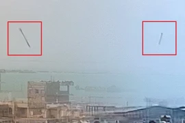 Chiến trường Yemen: Video cuộc tấn công của Houthi vào cảng Mokha