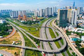 Đề xuất cơ chế đặc thù giúp TP.HCM phục hồi kinh tế sau giãn cách