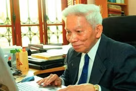 Đưa tên GS Hoàng Tụy vào bản dịch của đề thi IMO khiến học sinh làm bài tốt