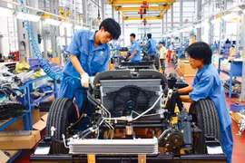 Nhập khẩu linh kiện, phụ tùng ô tô tăng gần 400 triệu USD