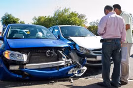 Xe gặp tai nạn dịp nghỉ Tết, làm sao để được bảo hiểm chi trả?