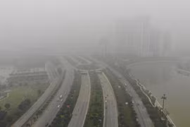 Chất lượng không khí diễn biến xấu: Hà Nội “đứng đầu”