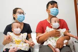 Song Nhi được tiêm chủng, chuẩn bị xuất viện