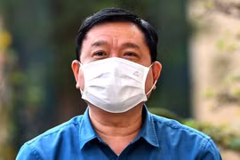 Ông Đinh La Thăng tiếp tục hầu tòa