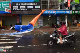 Bão số 2 đổ bộ, miền Bắc mưa lớn