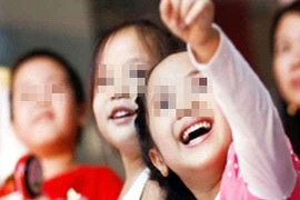 Người Việt càng giàu, học càng cao, càng sinh con trai nhiều hơn gái?