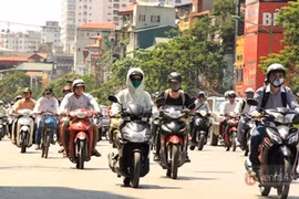 Hà Nội nắng nóng cục bộ vào ngày 8/3