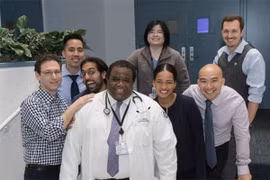 Bác sĩ mắc Covid-19 qua đời khi đang cố gắng làm việc