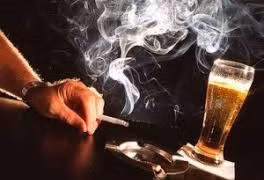 Hoại tử chỏm xương đùi vì thuốc lá và rượu