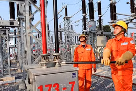 Đề xuất giảm 10% giá điện vì dịch Covid-19