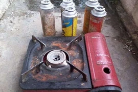 Đừng ăn lẩu bằng bếp gas mini