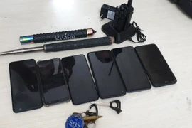 Lập "Đội tuần tra hỗ trợ về đêm - S.O.S. Bình Tân", giả cảnh sát hình sự