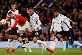 Ronaldo thi đấu nỗ lực trong trận gặp Atalanta