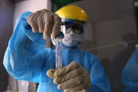 Một bác sĩ ở Vĩnh Phúc nghi mắc Covid-19