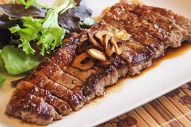 Giảm cân không nên bỏ tinh bột và đạm