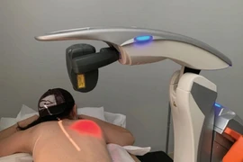 Đề xuất dùng laser công suất thấp hỗ trợ điều trị Covid-19