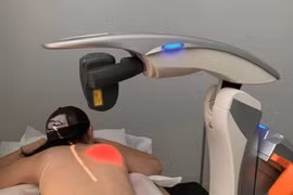 Đề xuất dùng laser công suất thấp hỗ trợ điều trị Covid-19