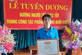 Thầy giáo dũng cảm giành lại mạng sống cho học sinh đuối nước