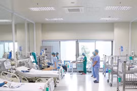 Trẻ 15 tuổi co giật, hôn mê do ngộ độc cần sa