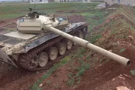 Quân đội Nga hỗ trợ huấn luyện chiến đấu cho tăng thiết giáp quân đội Syria ở Aleppo