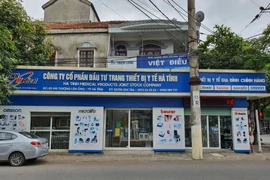 4 máy giặt sấy bán cho bệnh viện được nâng giá từ 2 tỷ lên... 12 tỷ đồng!