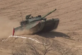 Sau lô xe đầu tiên, Pakistan dự kiến sẽ mua 300 tăng VT-4 của Trung Quốc