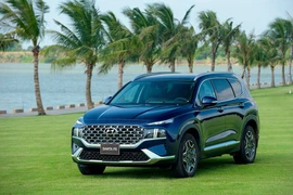 Đánh giá xe Hyundai Santa Fe 2021: Trang bị tràn ngập, trải nghiệm đáng giá nhất phân khúc