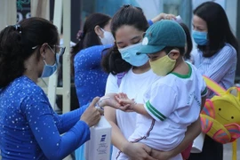 Chủ tịch UBND TPHCM cũng yêu cầu nghiên cứu mở cửa thí điểm đối với các trường mầm non.