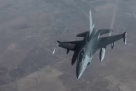 Quân đội Iraq không kích nhóm khủng bố IS, một chỉ huy chiến trường bị diệt