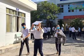  Lãnh đạo Sở GD&ĐT Quảng Nam: Thầy giáo nghi nhiễm Covid-19 đi coi thi là do chủ quan