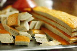 “Chỉ mặt” hàn the trong giò, chả