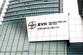 EVN lãi 9.076 tỷ, nợ vay hơn 400.000 tỷ đồng
