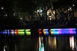 Chi hơn 100 tỷ đồng chiếu sáng Hồ Gươm