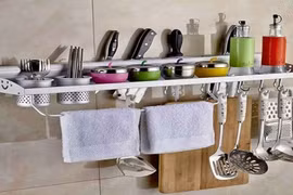 Cẩn thận với dụng cụ nhà bếp