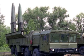 Tên lửa Kalibre phá hủy kho vũ khí lớn của Ukraine, quân Nga mở hành lang nhân đạo nhà máy Azot