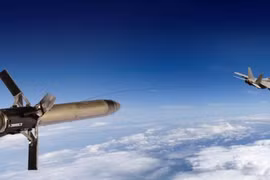 Mỹ phát triển thiết bị mồi bẫy tên lửa phòng không thế hệ mới cho Không quân