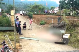 Sập cổng trường, 6 học sinh thương vong, trách nhiệm thuộc về ai?