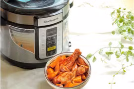 Bí quyết luộc gà bằng nồi áp suất nhanh và ngon