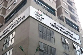 Ba ứng viên đạt chuẩn PGS có bằng 2 tiếng Anh ĐH Đông Đô: Thực lực ra sao?