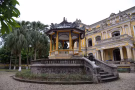 Seagate hợp tác với Cyark để bảo tồn số hóa tổ hợp di tích Huế