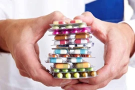 Lần đầu đấu thầu thuốc tập trung quốc gia, tiết kiệm 477 tỷ đồng