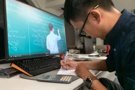 Nên tổ chức thi THPT Quốc gia thử qua mạng