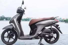 Đi xe tay ga Yamaha Janus không lo xăng tăng giá