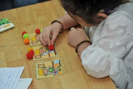 Đưa trẻ tự kỷ hòa nhập cộng đồng